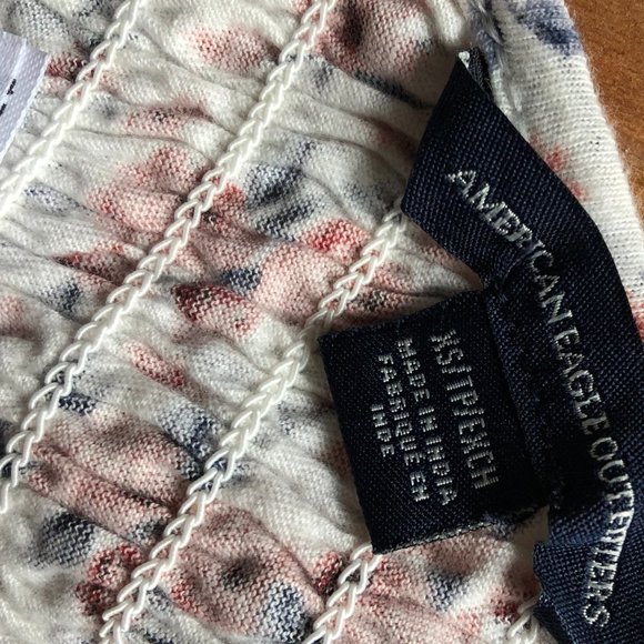 2\15$ AMERICAN EAGLE tank top - Picture 3 of 3